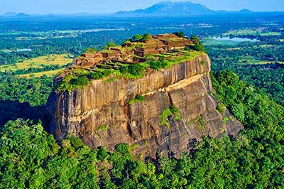 Sigiriya Rock | elephanttoe.com