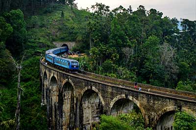 Nine Arch Bridge | elephanttoe.com
